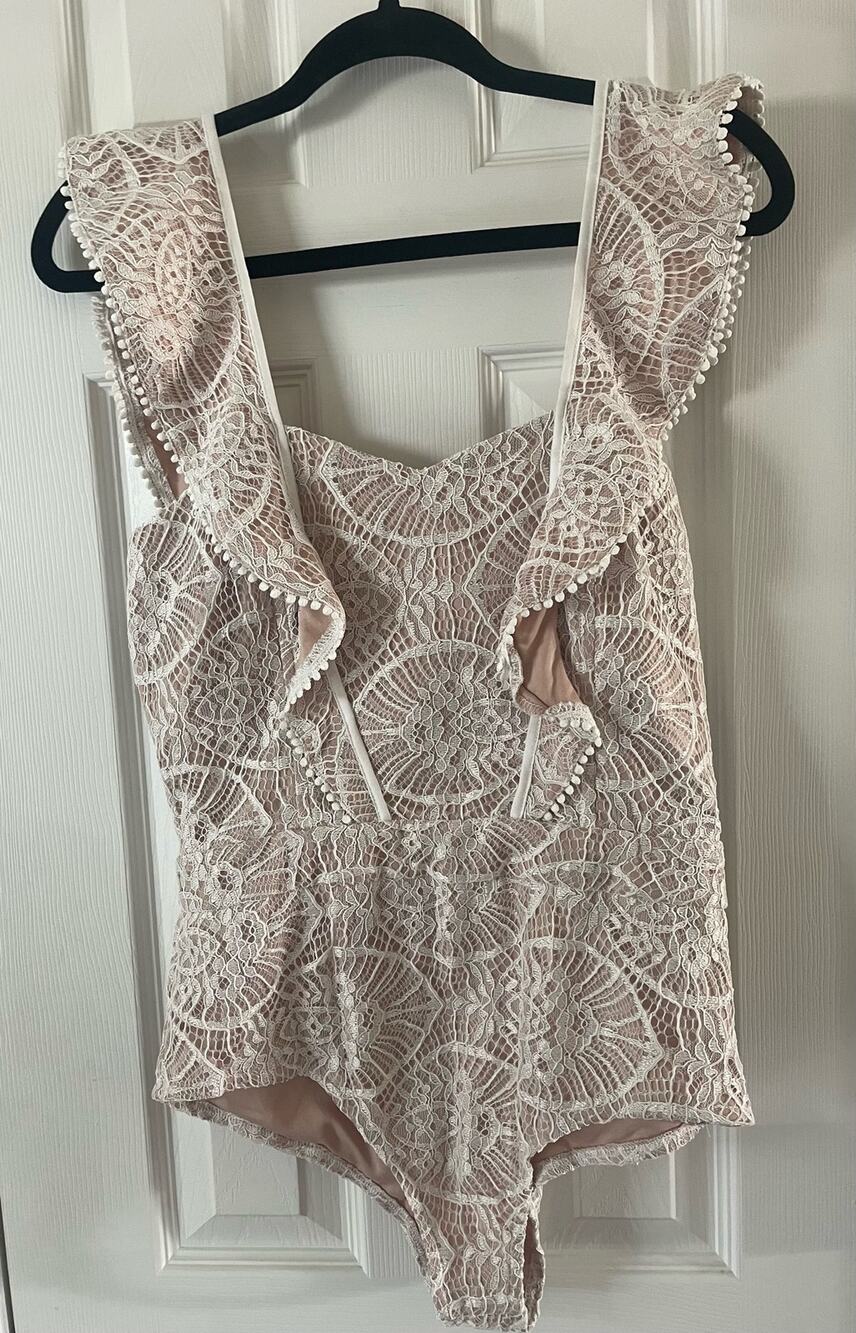 Tea and Cup Bodysuit ruffle sleeveless , Size L, $22, b52